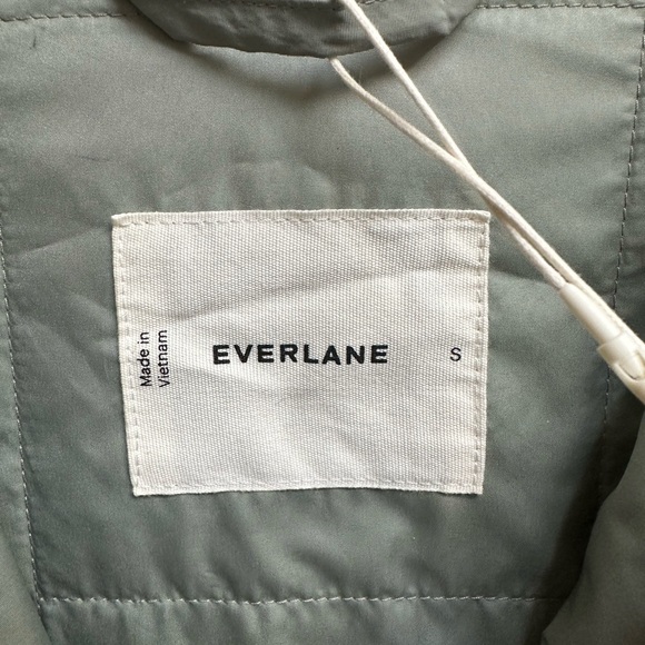 NWT Everlane Women's Sage Green Quilted Long Coat - Picture 6 of 9